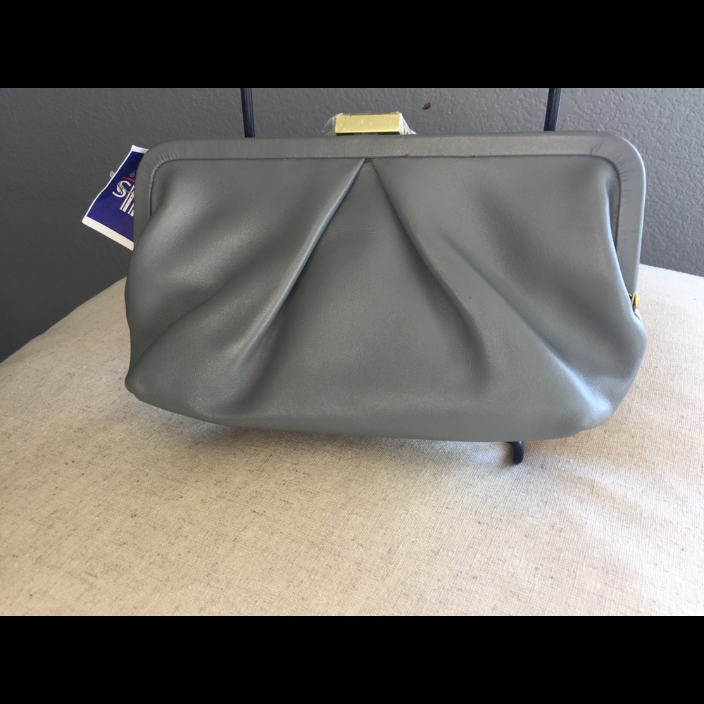 Gray clutch